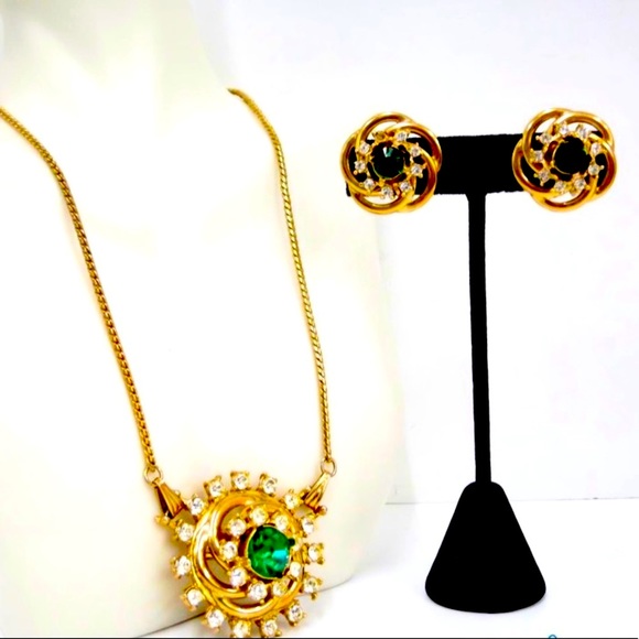 Vintage Van Dell 1/20 12K GF Necklace-Brooch & Earrings Green Rhinestones - Picture 1 of 11